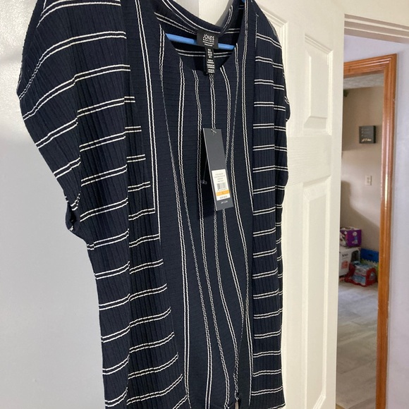 NWTS Ladies Blouse - Picture 2 of 8